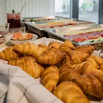 Nena Vandrerhjem Berlin