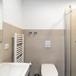 Nena Hostel *